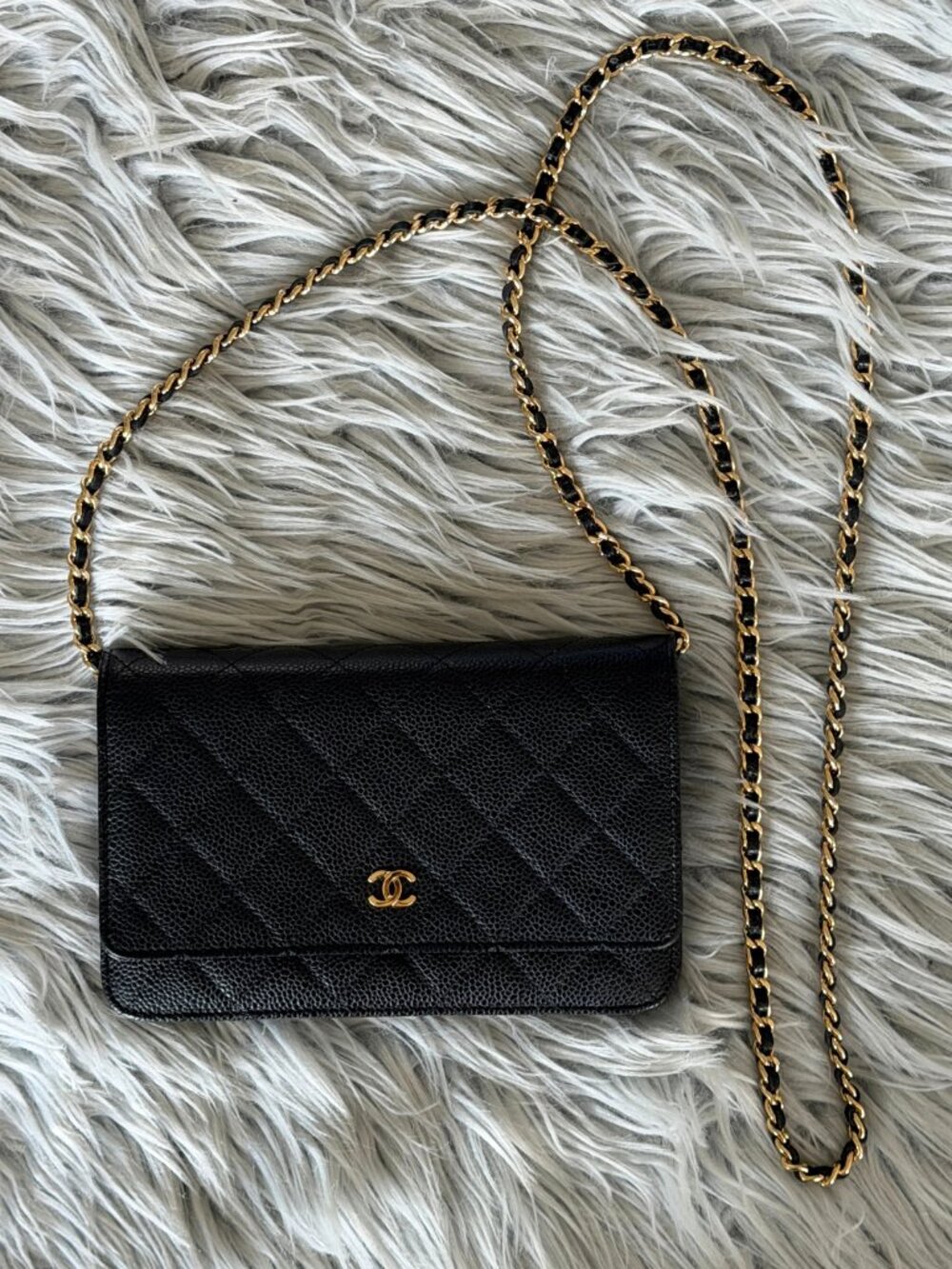 Authentic CHANEL Black Caviar Leather Wallet on Chain WOC Gold Hardware - Picture 2 of 11